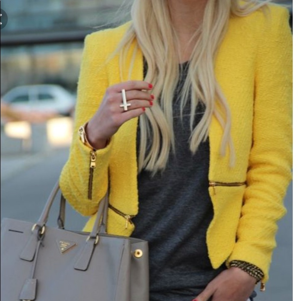 Zara fantasy tweed yellow zipper blazer - Picture 2 of 4